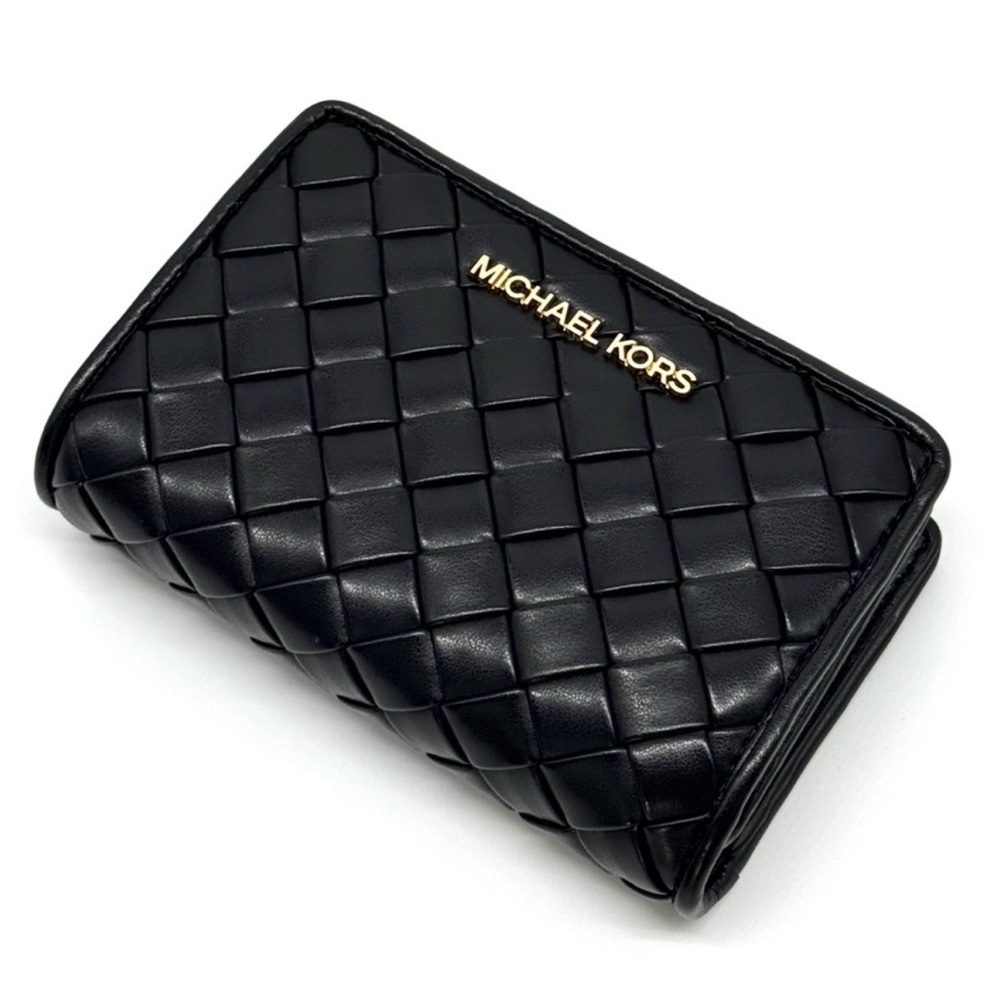 Michael Kors Medium Quilted Bifold Zip Chain Wallet Black
